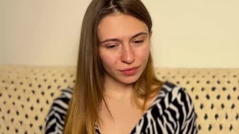 Kate only online show from May 4, 5:06 pm