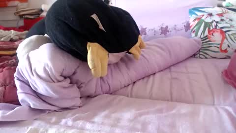 lovelywoman22 online show from November 7, 7:03 am