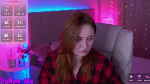 Snapshot of lovelyybell chatting on March 4, 7:08 am B E L L online show from March 4, 7:08 am