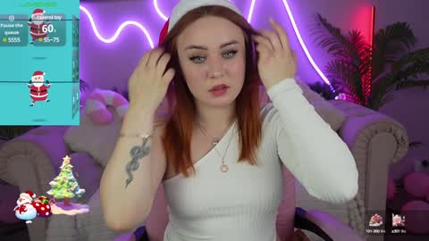 Snapshot of lovelyybell chatting on December 30, 7:42 pm B E L L online show from December 30, 7:42 pm
