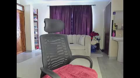 Kate online show from March 3, 7:48 am