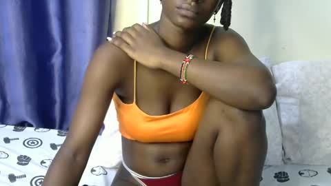 loveslut_ online show from September 29, 4:39 am