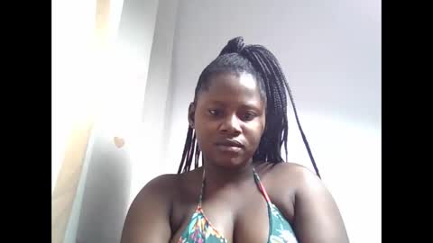 lovie_paula online show from September 25, 4:00 am