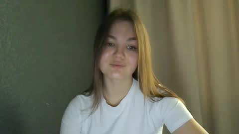 loviesimone online show from October 9, 9:35 am