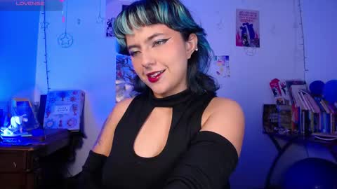 loving_alma online show from February 20, 1:26 am