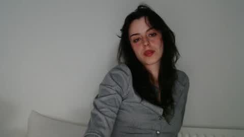 luana online show from October 21, 9:41 pm