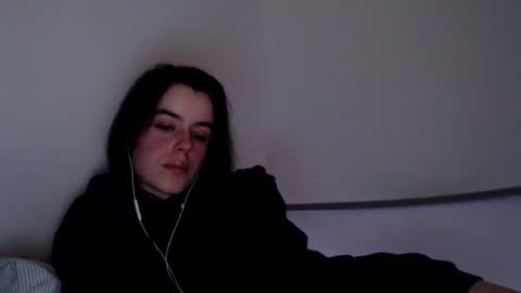 luana online show from December 22, 10:25 pm