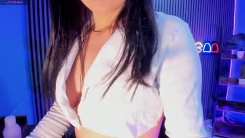 LUANNA  online show from April 10, 12:11 pm