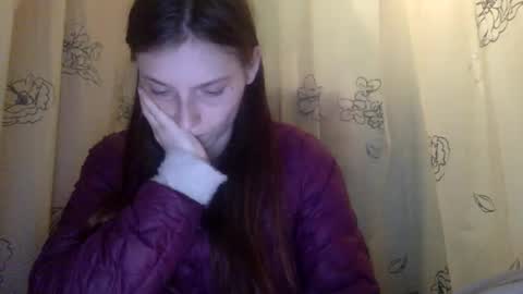 Luci Layne online show from March 7, 10:39 pm