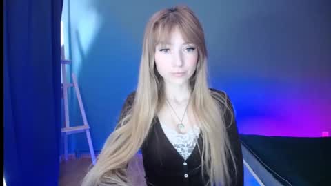 Lucy online show from February 18, 6:26 am