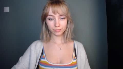 Lucy online show from February 21, 7:25 pm