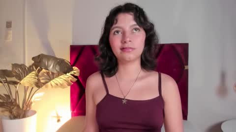 LuciaFerrero online show from September 20, 12:43 am