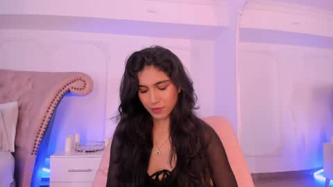 Luciana online show from May 19, 9:00 pm