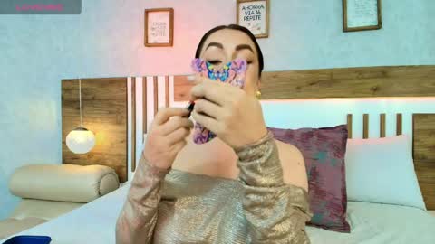Luciana online show from May 4, 1:26 pm