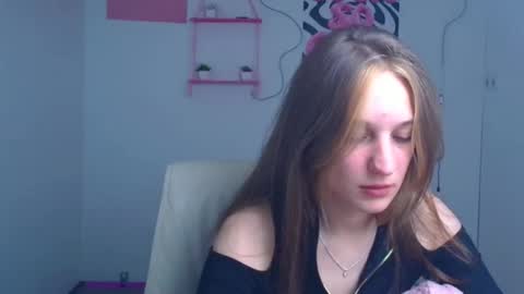 Lucie online show from November 15, 2:29 pm