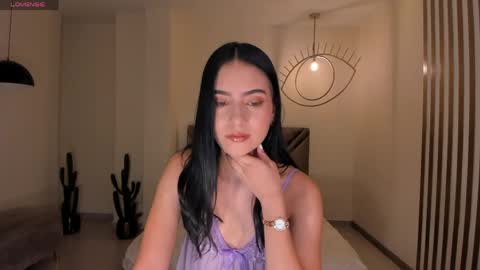 Lucie Martin online show from May 18, 7:20 pm