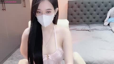 lucii04 online show from May 20, 4:26 pm