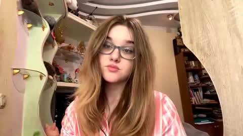 Ember online show from June 14, 10:26 am