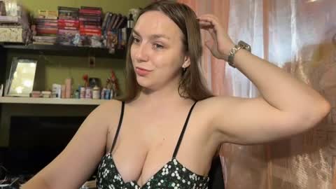 lucky_foryou_baby online show from May 22, 10:24 am