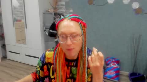 lucky_licky20 online show from September 29, 2:49 am