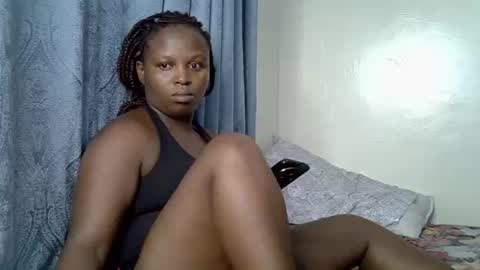 Crisiah online show from April 26, 3:32 pm