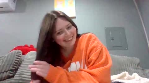 luckygirl96 online show from October 25, 3:03 am