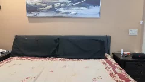 luckylee1992 online show from November 5, 5:45 am