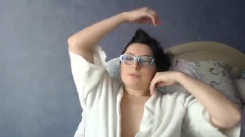 luckylinda23 online show from January 13, 11:19 am