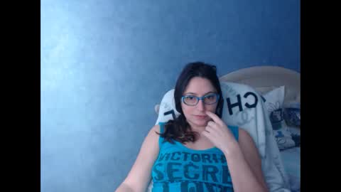 luckylinda23 online show from January 25, 10:40 am