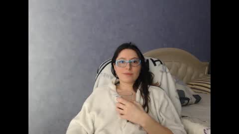 luckylinda23 online show from February 10, 11:46 am