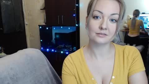 LuckyShot online show from December 17, 4:53 pm