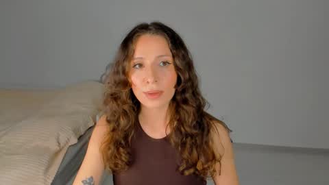lucy__ray online show from February 28, 3:44 pm
