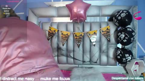  SleepyAbuela online show from October 14, 3:14 pm