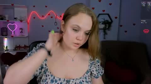 lucy online show from May 20, 8:06 pm