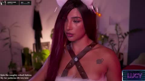 Lucy Alien  online show from October 21, 8:57 pm