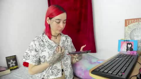 lucyblood online show from May 16, 2:03 am