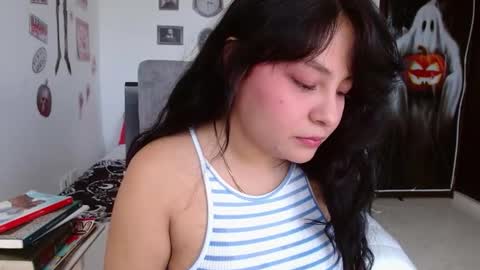 Lucya Fernanda  online show from October 5, 3:39 pm