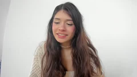 lucyportman online show from May 20, 11:29 am