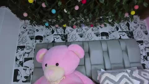 Lucy online show from May 5, 11:46 am