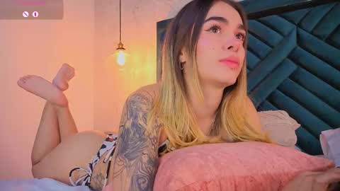 Lucy online show from October 17, 4:59 am