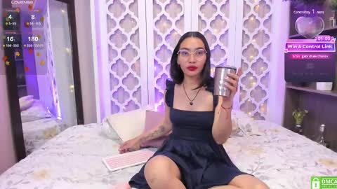 Lucy Liiu online show from December 27, 8:07 pm