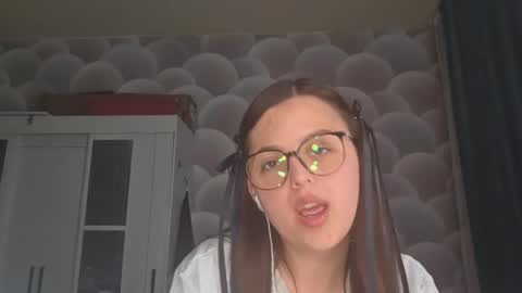 Lana online show from March 31, 6:30 pm