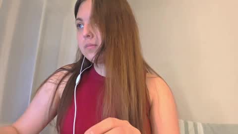 Lana online show from April 3, 5:44 pm