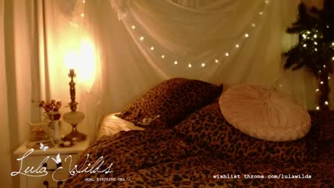 lula wilds online show from May 15, 3:22 am