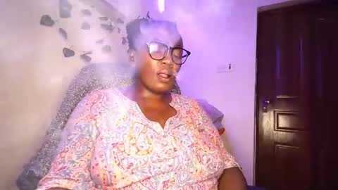 lulu_sparks1 online show from November 25, 6:26 am