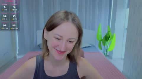Lily online show from September 25, 10:58 am
