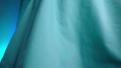 Luly online show from December 17, 4:27 am