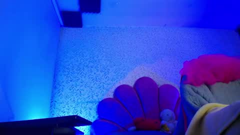 Luly online show from May 26, 4:34 am
