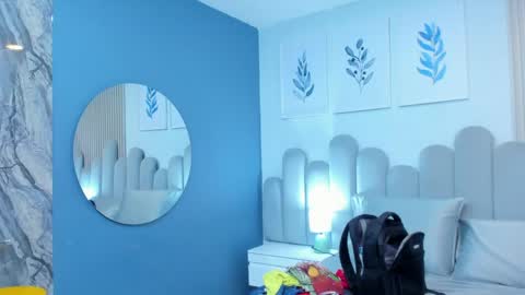 luly_dreams online show from May 26, 12:59 pm