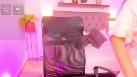 L U M A online show from May 17, 3:16 am